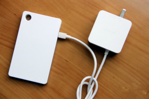 國(guó)內(nèi)移動(dòng)電源生產(chǎn)商已超5000家 盤點(diǎn)2016年市場(chǎng)5大演進(jìn)趨勢(shì) 國(guó)內(nèi)移動(dòng)電源生產(chǎn)商已超5000家 盤點(diǎn)2016年市場(chǎng)5大演進(jìn)趨勢(shì)