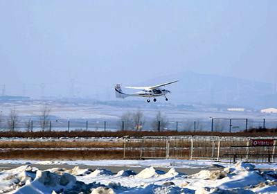 中科院大連化物所:國內(nèi)首架有人駕駛?cè)剂想姵仫w機成功首飛 中科院大連化物所:國內(nèi)首架有人駕駛?cè)剂想姵仫w機成功首飛