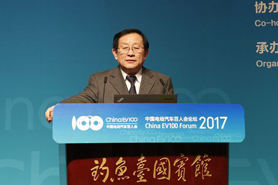 全國(guó)政協(xié)副主席、科技部部長(zhǎng)萬(wàn)鋼