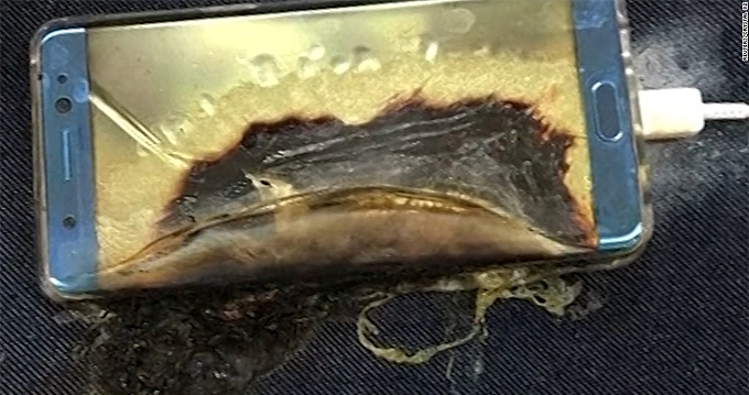 未來手機(jī)電池自帶滅火器 起火與爆炸會成過去式嗎? 未來手機(jī)電池自帶滅火器 起火與爆炸會成過去式嗎?