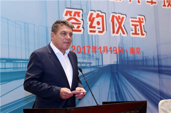 總投資116.4億元 FMC高端智能電動(dòng)汽車項(xiàng)目落戶南京開(kāi)發(fā)區(qū)