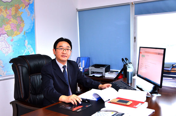 深圳中興創新材料技術有限公司 董事長兼總經理 胡達文 深圳中興創新材料技術有限公司 董事長兼總經理 胡達文