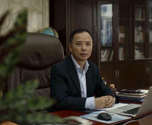 無錫萬力董事長周其平:愿共同邁向鋰電池事業的成功! 無錫萬力董事長周其平:愿共同邁向鋰電池事業的成功!