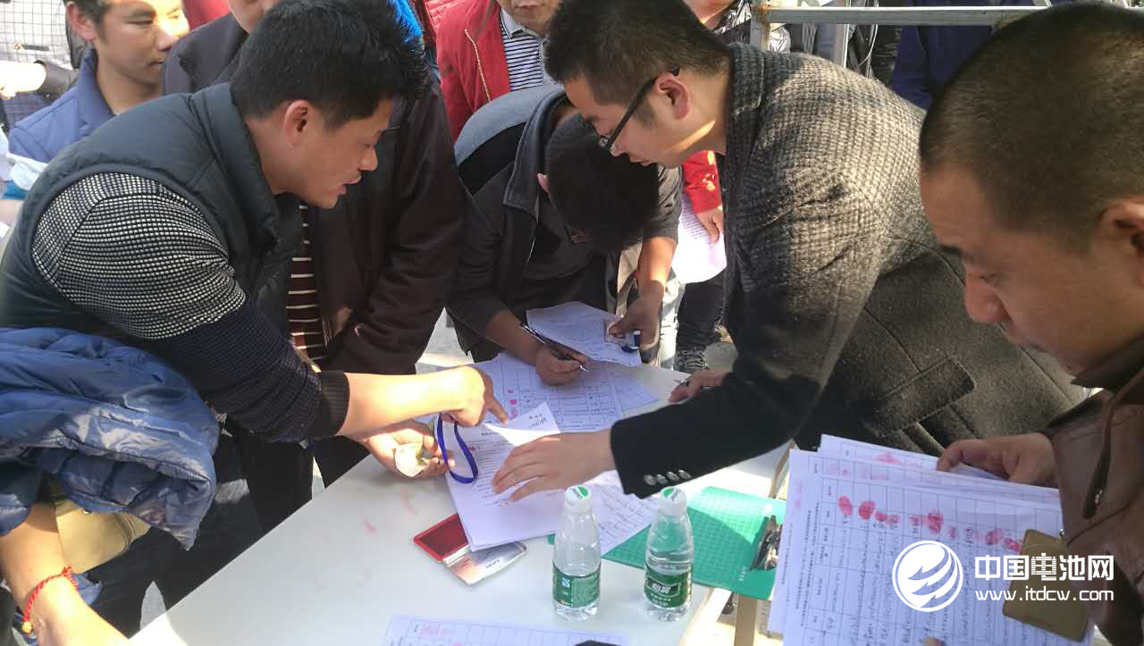 運創薪酬調整風波漸平息 影響有限 運創薪酬調整風波漸平息 影響有限