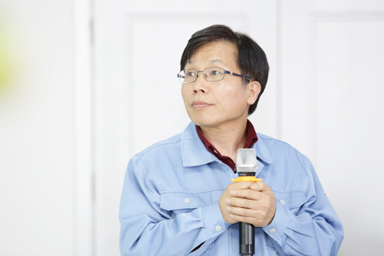 北京新能源汽車股份有限公司平臺專業總師 廉東煥 北京新能源汽車股份有限公司平臺專業總師 廉東煥