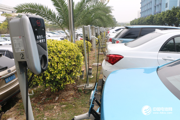 廣州新能源車地補標(biāo)準(zhǔn)出爐 按當(dāng)年國標(biāo)1:0.5執(zhí)行