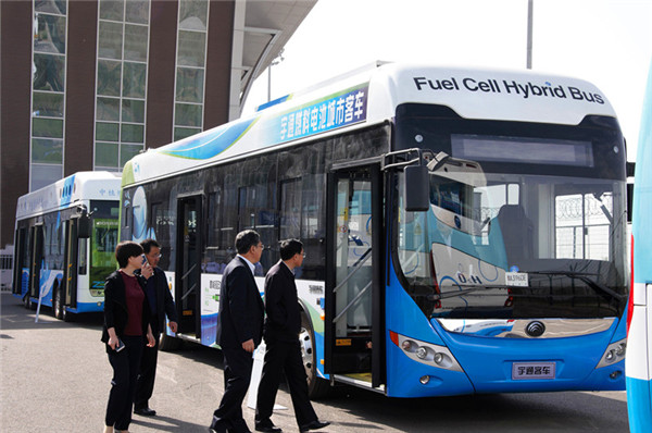 宇通氫燃料電池公交車.jpg