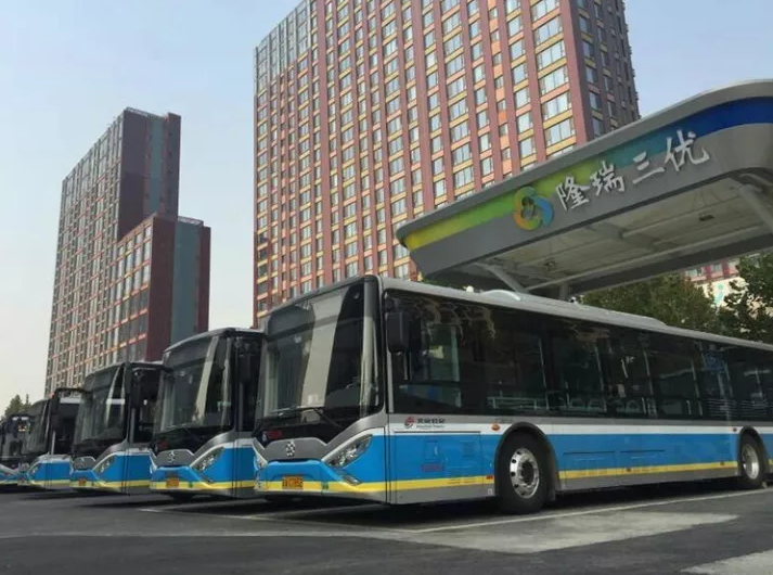 搭載銀隆鈦 銀隆純電動(dòng)公交再進(jìn)京