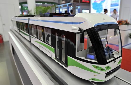 首款氫燃料火車4年后開跑:一次能跑1000公里 只排放水 首款氫燃料火車4年后開跑:一次能跑1000公里 只排放水