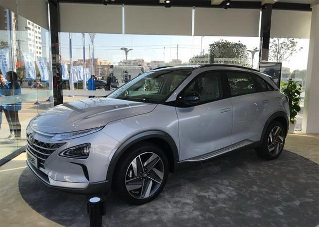 續(xù)航可達(dá)800km 現(xiàn)代新氫燃料電池車首發(fā) 續(xù)航可達(dá)800km 現(xiàn)代新氫燃料電池車首發(fā)