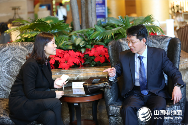 海內(nèi)外嘉賓齊聚汕頭 第5屆鋰電“達(dá)沃斯”論壇22日正式報(bào)到 海內(nèi)外嘉賓齊聚汕頭 第5屆鋰電“達(dá)沃斯”論壇22日正式報(bào)到