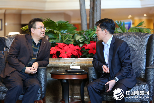 海內(nèi)外嘉賓齊聚汕頭 第5屆鋰電“達(dá)沃斯”論壇22日正式報(bào)到 海內(nèi)外嘉賓齊聚汕頭 第5屆鋰電“達(dá)沃斯”論壇22日正式報(bào)到