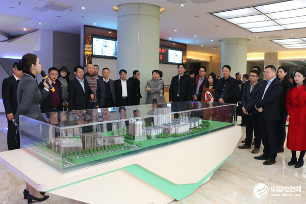 創(chuàng)新驅(qū)動(dòng)新能源世界進(jìn)步 “約局”活動(dòng)在欣旺達(dá)總部舉辦 創(chuàng)新驅(qū)動(dòng)新能源世界進(jìn)步 “約局”活動(dòng)在欣旺達(dá)總部舉辦