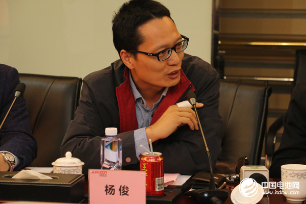 深圳市創(chuàng)明新能源股份有限公司研究院院長楊俊 深圳市創(chuàng)明新能源股份有限公司研究院院長楊俊