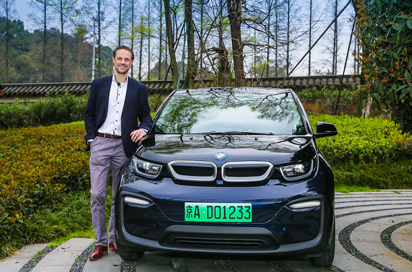 寶馬新能源再發(fā)力 2018年底中國即時充電樁數(shù)量將突破8萬個