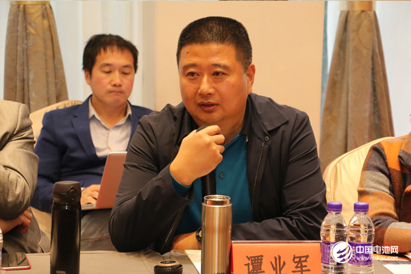 榮成青木高新材料有限公司董事長譚業(yè)軍