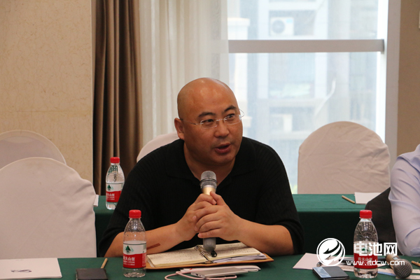 大族激光科技產(chǎn)業(yè)集團股份有限公司總監(jiān)崔大維 大族激光科技產(chǎn)業(yè)集團股份有限公司總監(jiān)崔大維