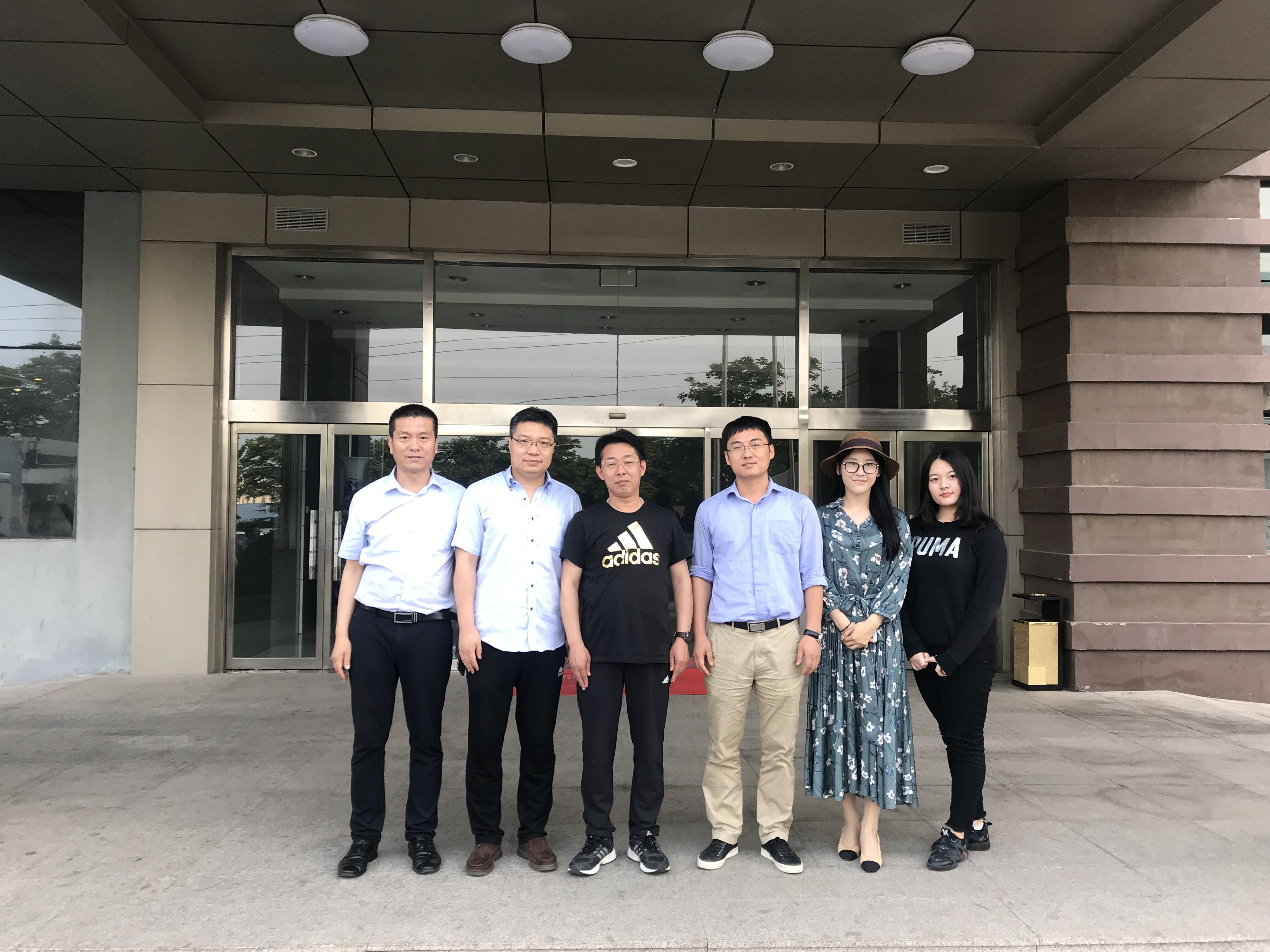 于清教一行應(yīng)邀專程調(diào)研考察青島華世潔、中科華聯(lián)、藍科途