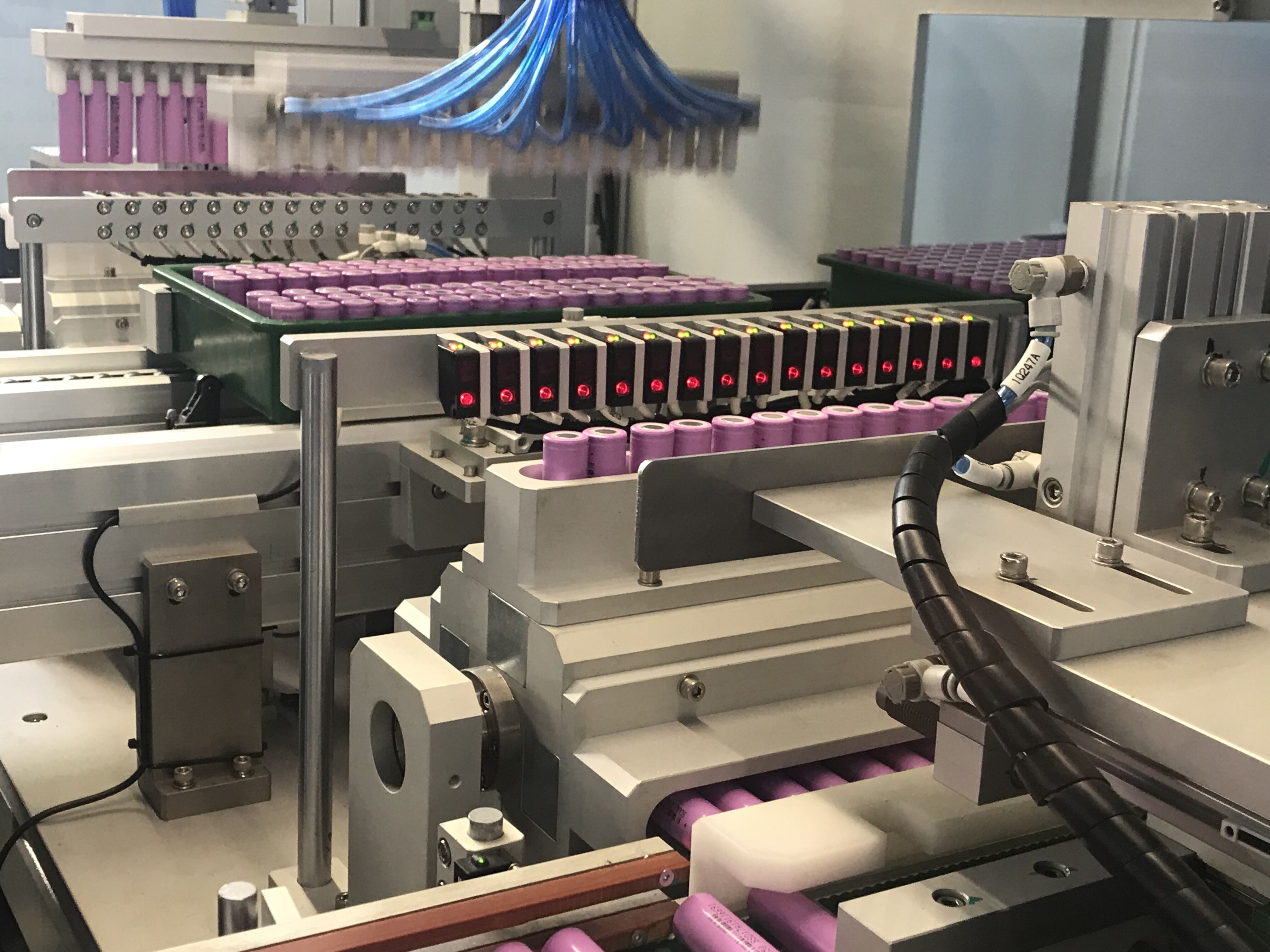 江蘇索爾新能源科技電芯PACK過程 江蘇索爾新能源科技電芯PACK過程