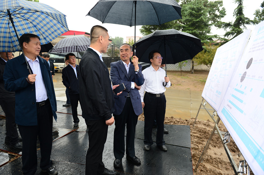 山西省委常委、常務副省長林武蒞臨山西藍科途調研指導工作