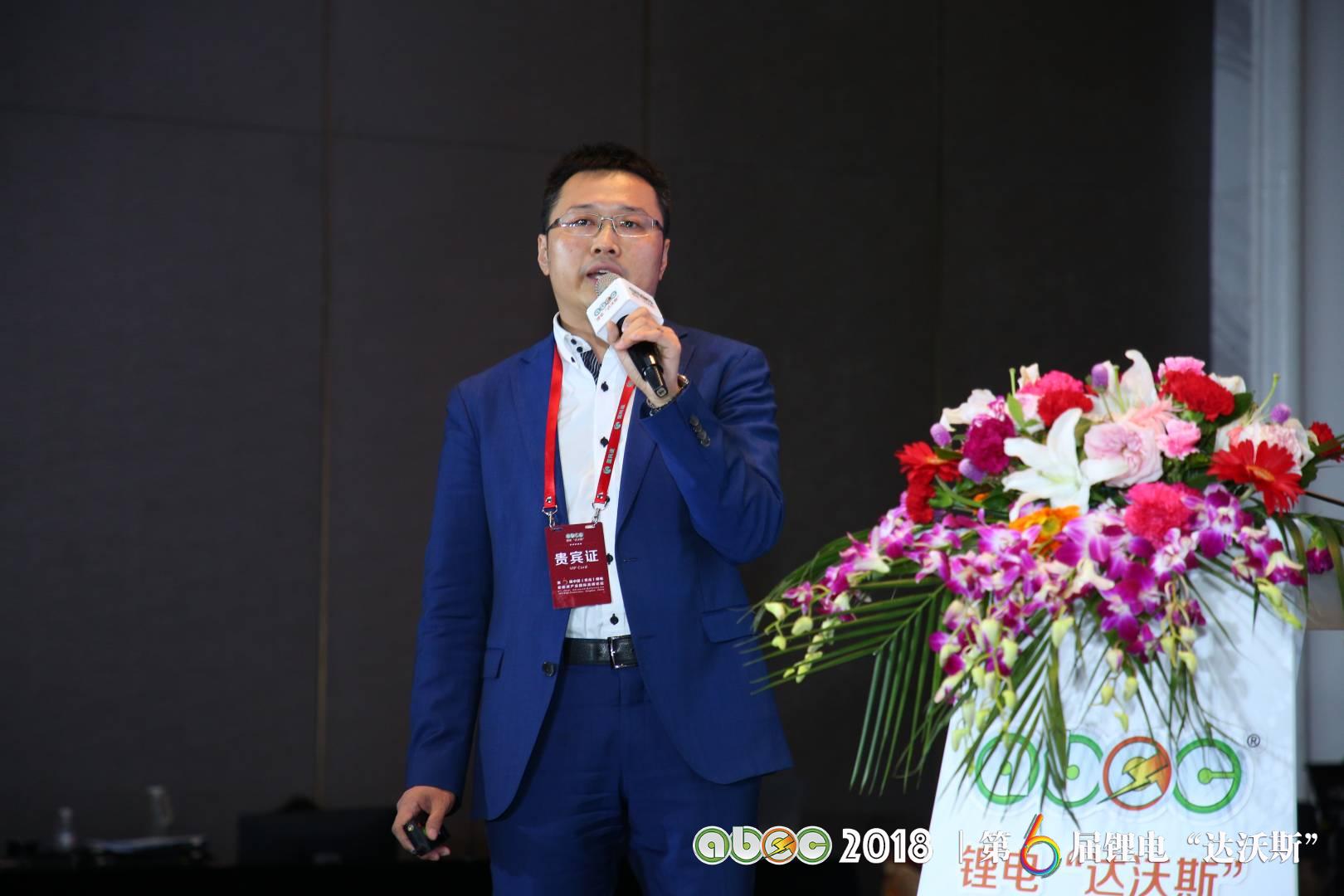 安信證券電力設備及新能源行業首席分析師鄧永康