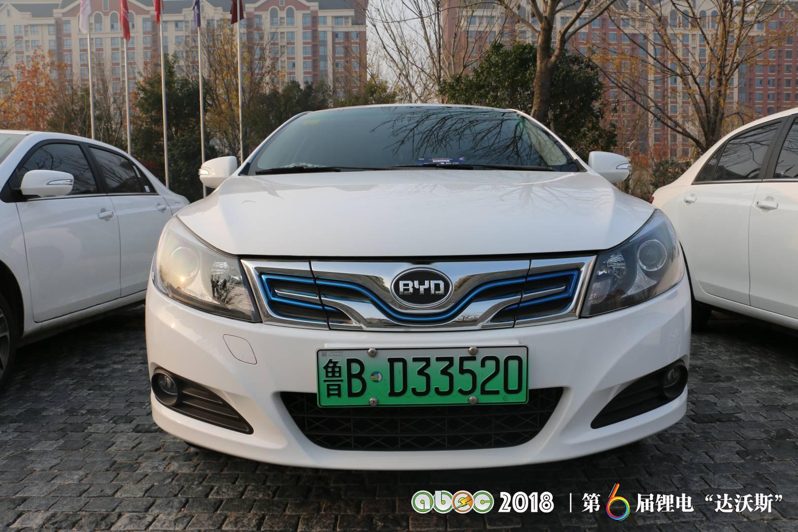 比亞迪助力ABEC2018|鋰電“達(dá)沃斯”組委會圓滿完成接送嘉賓任務(wù)