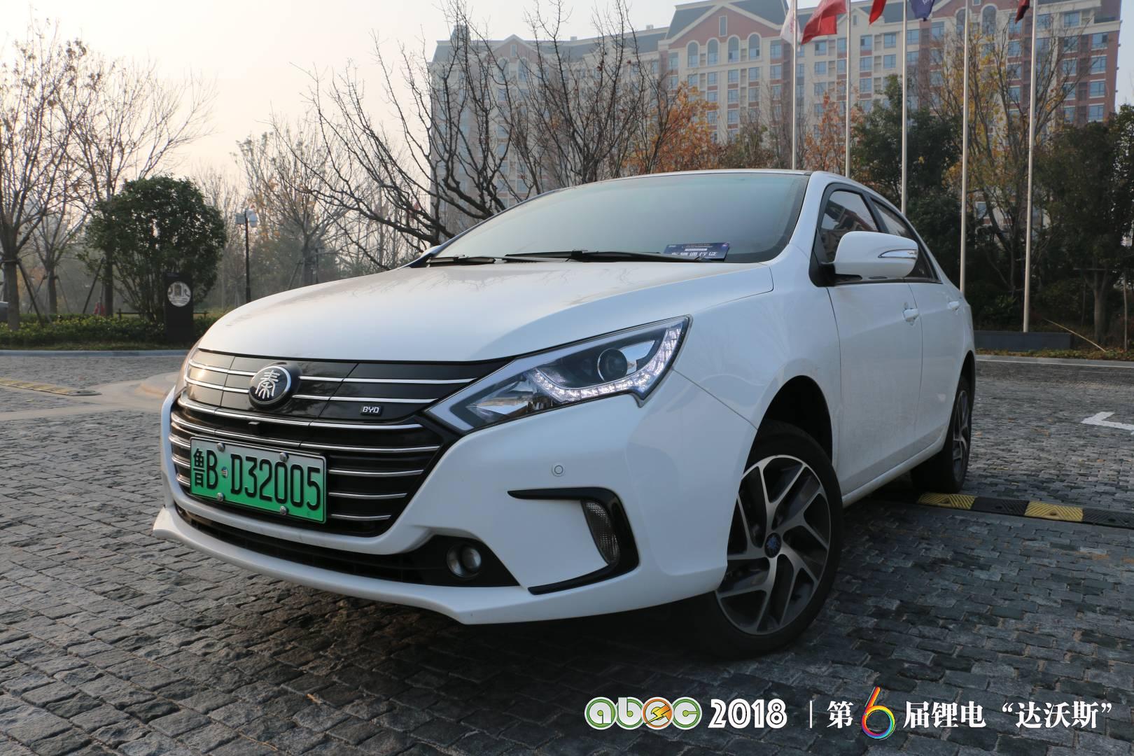 比亞迪助力ABEC2018|鋰電“達(dá)沃斯”組委會圓滿完成接送嘉賓任務(wù)