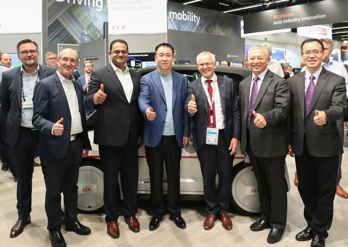 許家印赴德考察宴請眾汽車巨頭高管 引頂級技術為“恒馳”提速