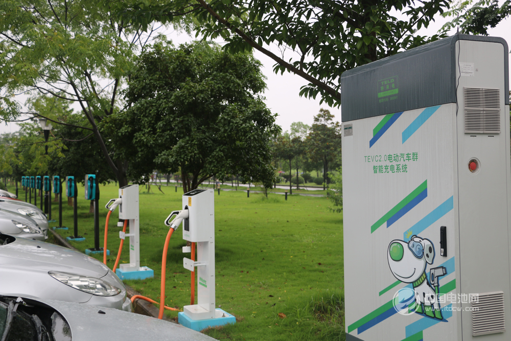 電動汽車值得買嗎？ 電池革命為汽車重新“定義”