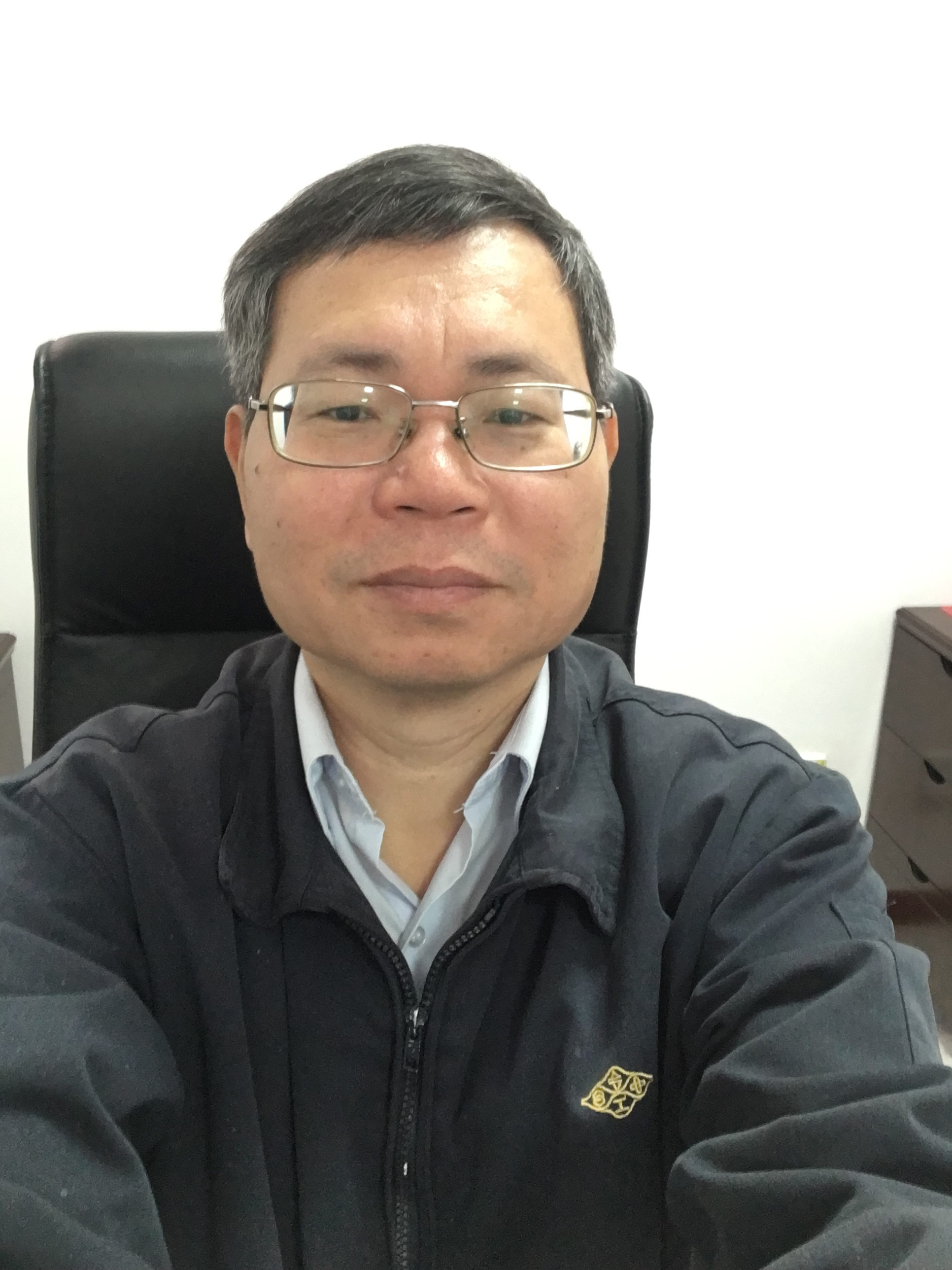 臺塑三井精密化學有限公司副總經理黃德財