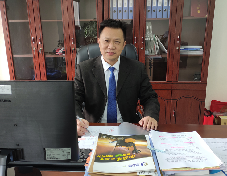 福建省龍德新能源股份有限公司總經理助理鐘毅 福建省龍德新能源股份有限公司總經理助理鐘毅