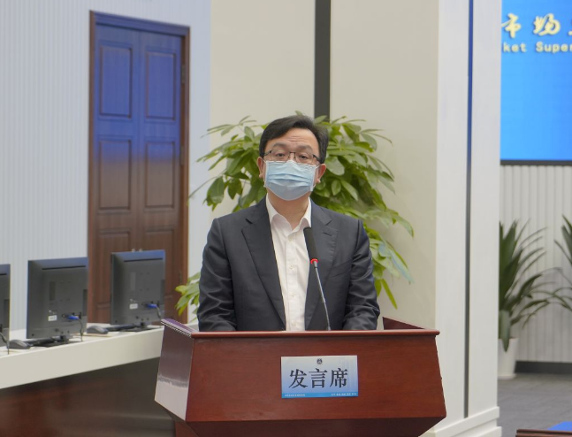 比亞迪董事長兼總裁王傳福發表講話 比亞迪董事長兼總裁王傳福發表講話