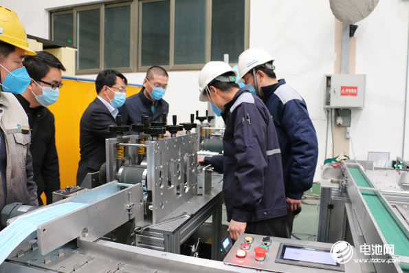 中國電池新能源產業鏈調研團一行參觀調研中科華聯 中國電池新能源產業鏈調研團一行參觀調研中科華聯