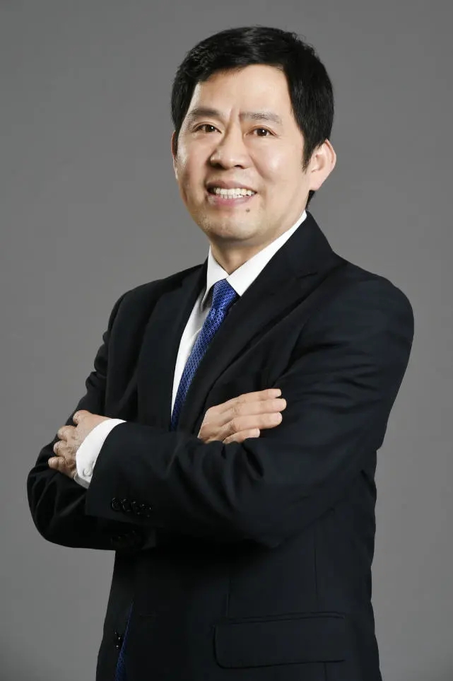 對話合眾汽車方運舟：新能源汽車市場短期內將呈“三國”拼殺態勢