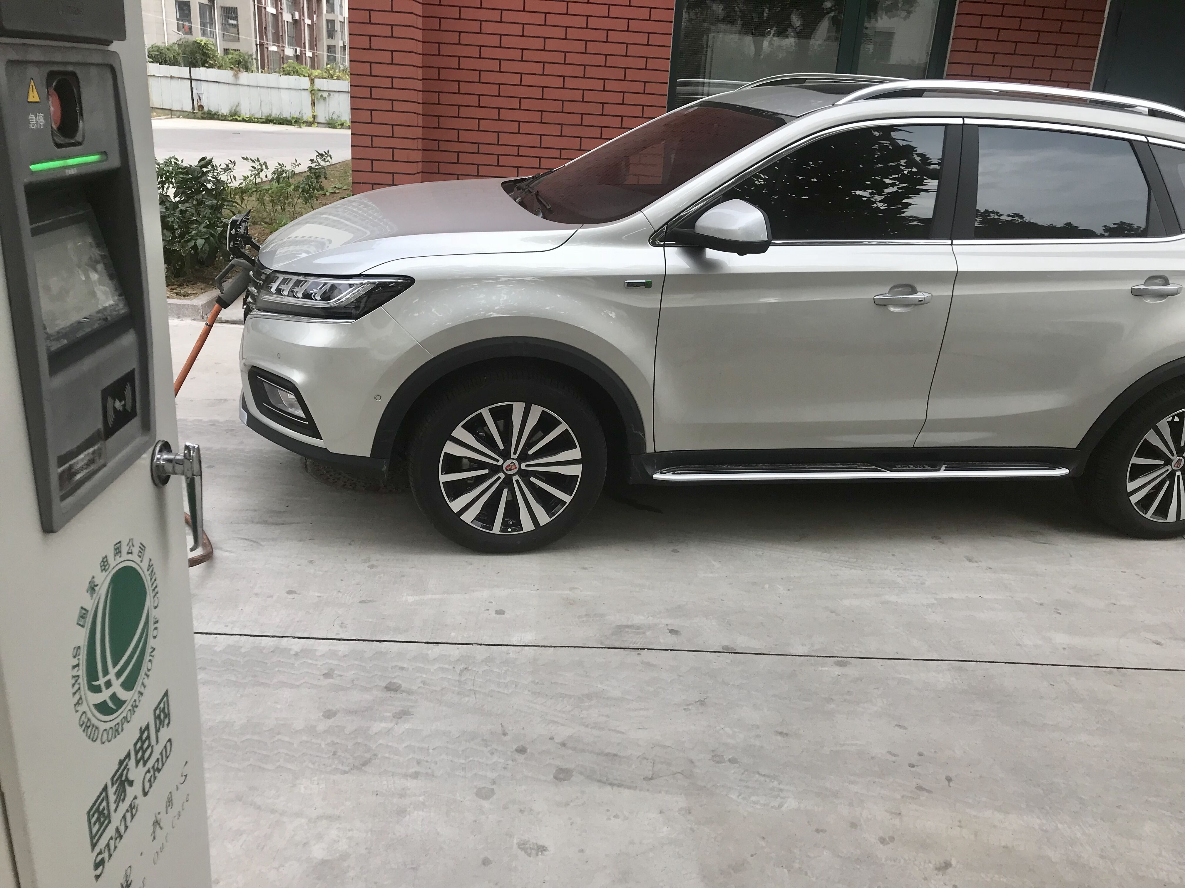 國家電網(wǎng)充電樁 國家電網(wǎng)充電樁