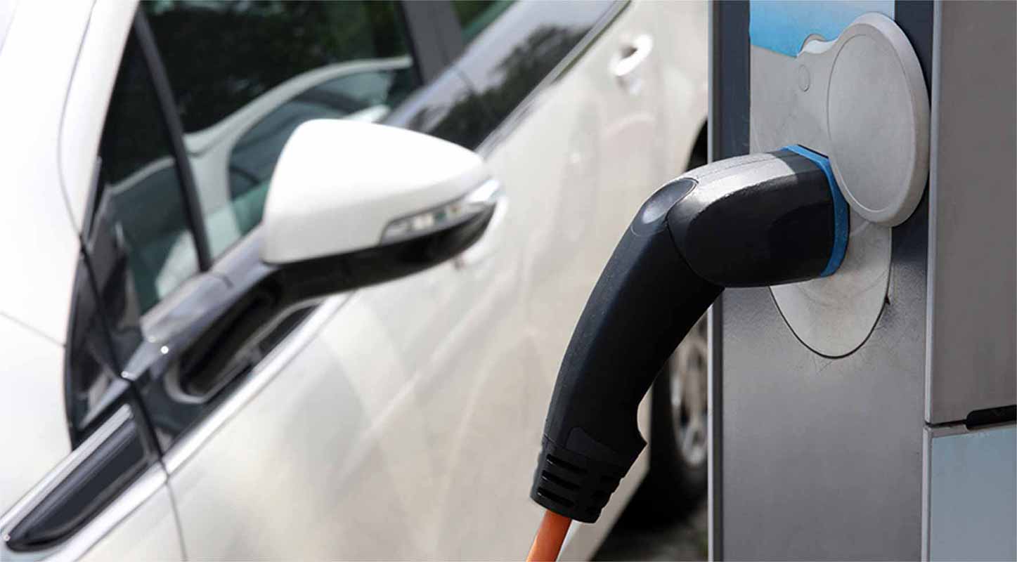 雷諾充電子公司,雷諾電動汽車