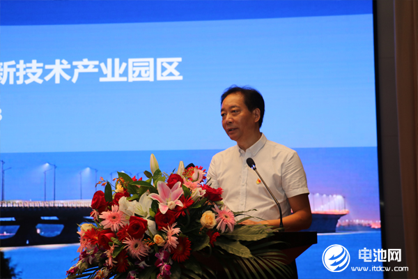 中共長興縣人大常委會一級調(diào)研員、長興新能源裝備高新技術(shù)產(chǎn)業(yè)園區(qū)黨工委書記王慶忠