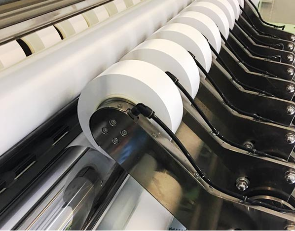 恩捷股份完成50億定增募資 擴大鋰電隔膜主業布局 恩捷股份完成50億定增募資 擴大鋰電隔膜主業布局