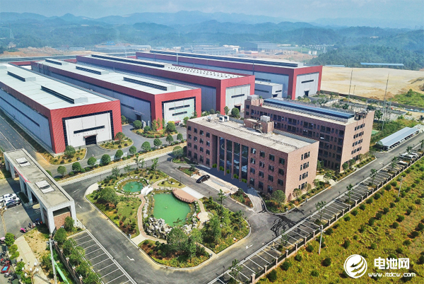 皮濤:中科星城負極材料產能今年將達4-5萬噸 市占率持續提升 皮濤:中科星城負極材料產能今年將達4-5萬噸 市占率持續提升