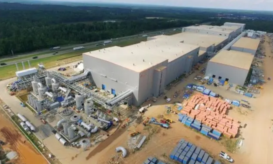 LG化學(xué)與SK創(chuàng)新就電動(dòng)汽車召回起爭端 爭奪美國動(dòng)力電池市場