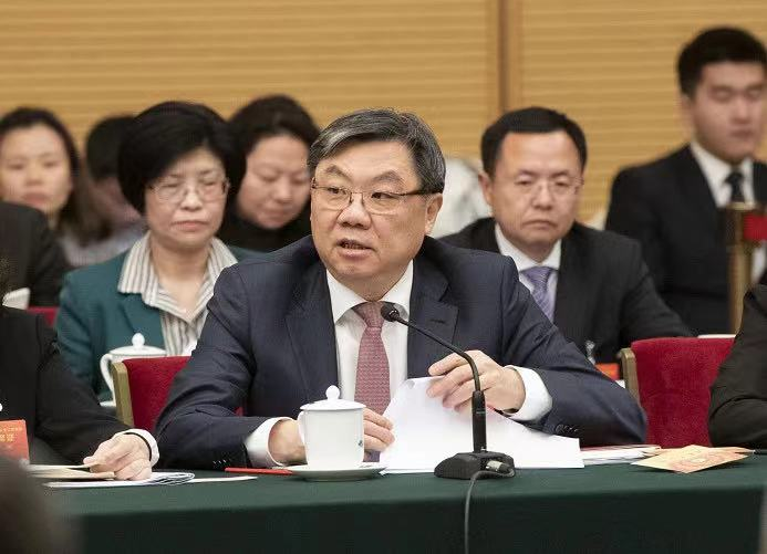 全國(guó)人大代表、上汽集團(tuán)黨委書(shū)記、董事長(zhǎng)陳虹