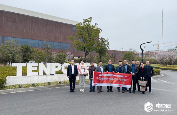 蔚藍(lán)鋰芯與中科海鈉簽訂戰(zhàn)略合作協(xié)議 聯(lián)合開發(fā)圓柱鈉電池