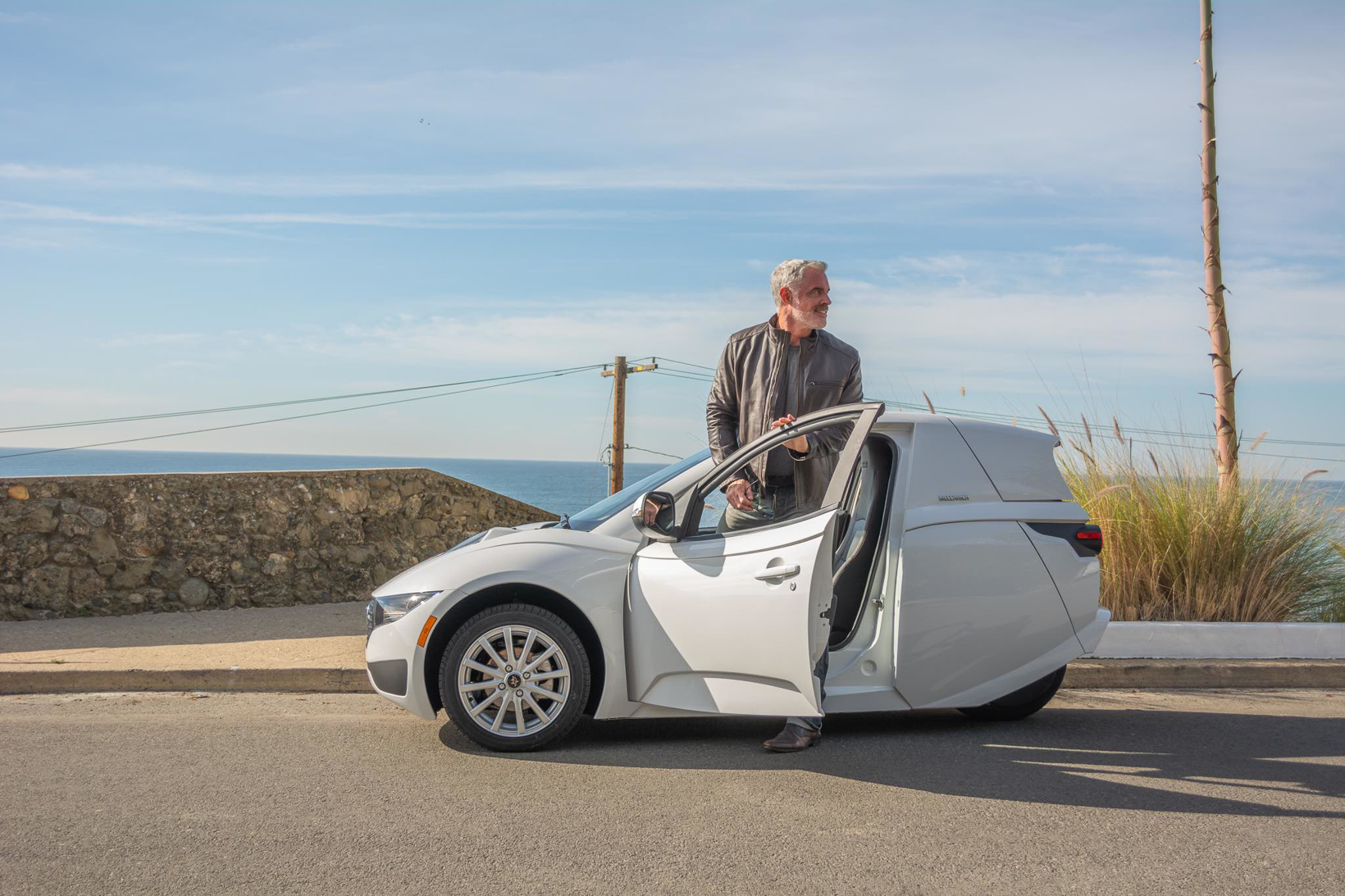 ElectraMeccanica電動汽車,ElectraMeccanica建廠