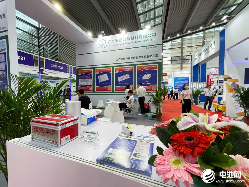 正極材料,負極材料,隔膜,電解液