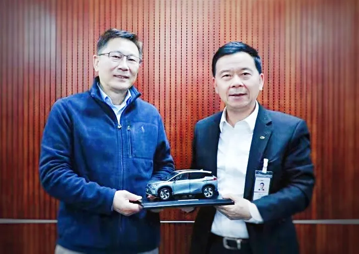 孚能科技董事長王瑀博士和廣汽集團黨委書記董事長曾慶洪會見 孚能科技董事長王瑀博士和廣汽集團黨委書記董事長曾慶洪會見