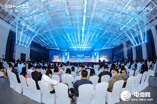 比亞迪刀片電池車型與產能雙雙擴展 DM-i超級混動又一款車型上市 比亞迪刀片電池車型與產能雙雙擴展 DM-i超級混動又一款車型上市