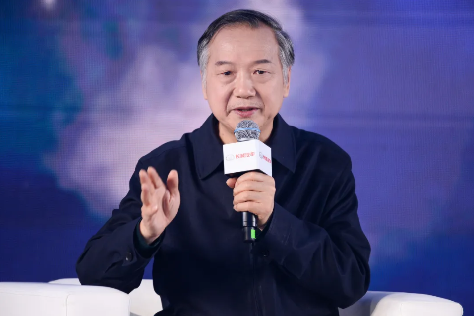 國務院發(fā)展研究中心研究員 周宏春