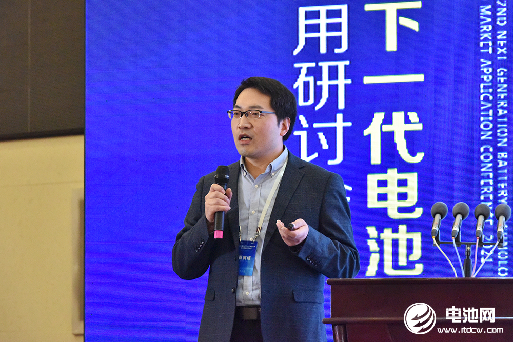 中國科學院上海硅酸鹽研究所研究員/博士生導師/能源材料研究中心副主任張濤