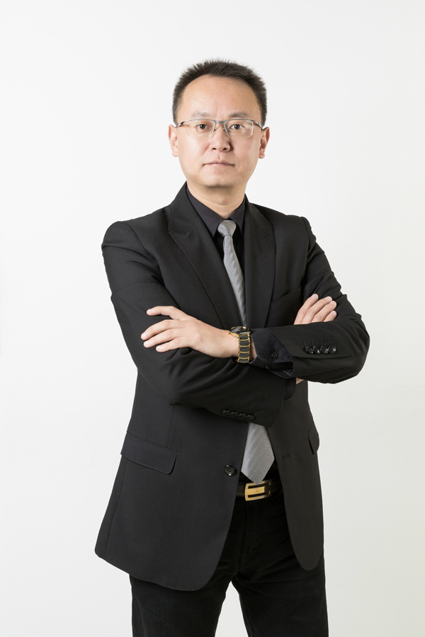 浙江華友循環(huán)科技有限公司 總經(jīng)理 鮑偉 浙江華友循環(huán)科技有限公司 總經(jīng)理 鮑偉