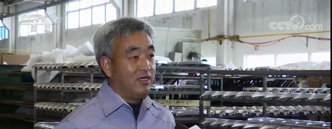 訂單排到6月!汽車行業(yè)再次爆發(fā)!零部件企業(yè)24小時滿負(fù)荷生產(chǎn) 訂單排到6月!汽車行業(yè)再次爆發(fā)!零部件企業(yè)24小時滿負(fù)荷生產(chǎn)